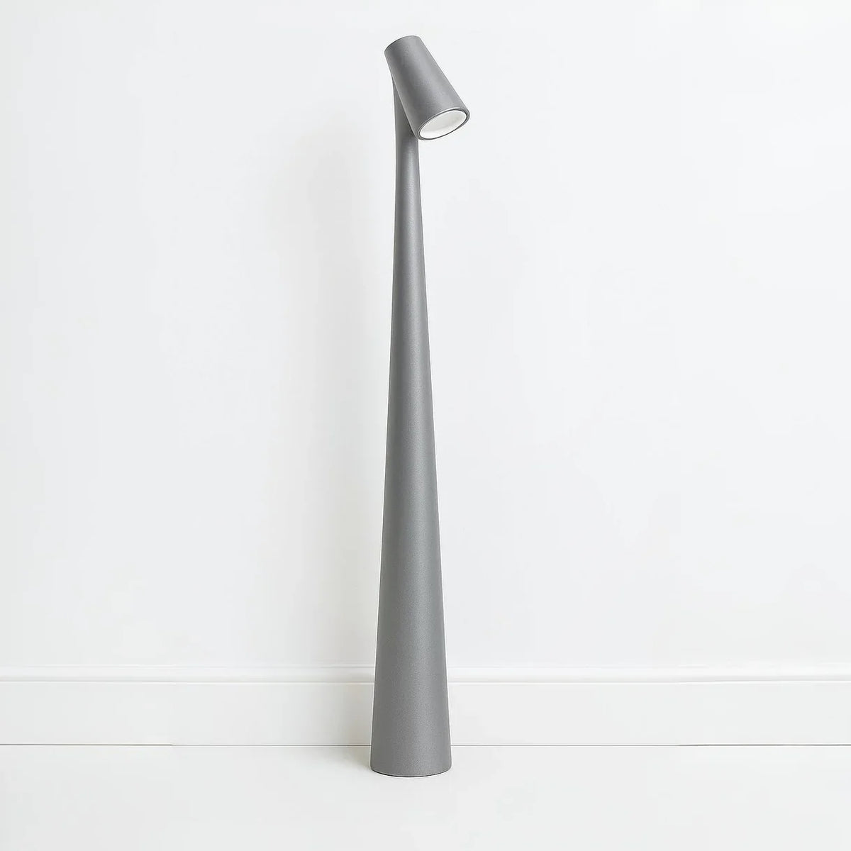 Luminária de Mesa Abajur Moderna Minimalista LED Giraffe