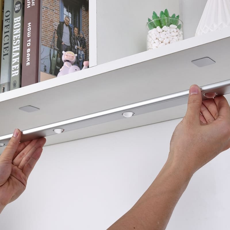 Luminária de LED Magnética com Sensor de Movimento – Brivar – foto 4